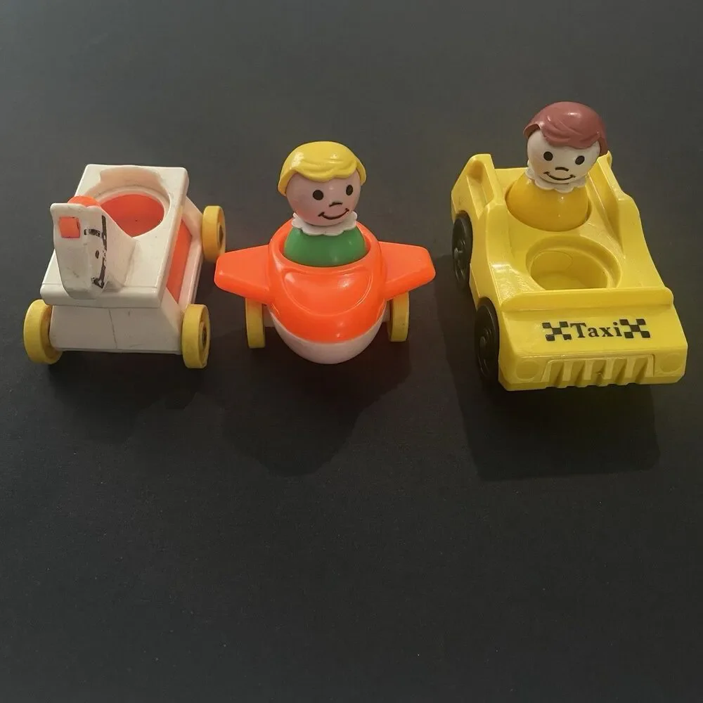 1976 Vintage Fisher Price Play Family People Little Riders Set #656 + Playground